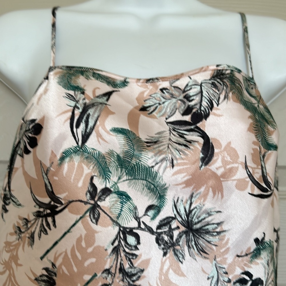 VICTORIAS SECRET SATIN CAMI SLEEP TANK TOP - Picture 3 of 10